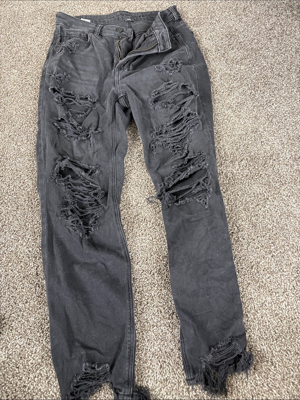 American Eagle Outfitters Distressed Black Ripped Jeans